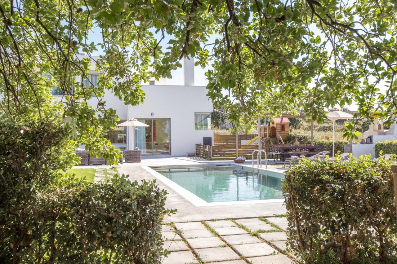 Lux Villa Mia With Heated Pool, 2Km To Beach & Childrens Area! Mikró Metóhi Kültér fotó