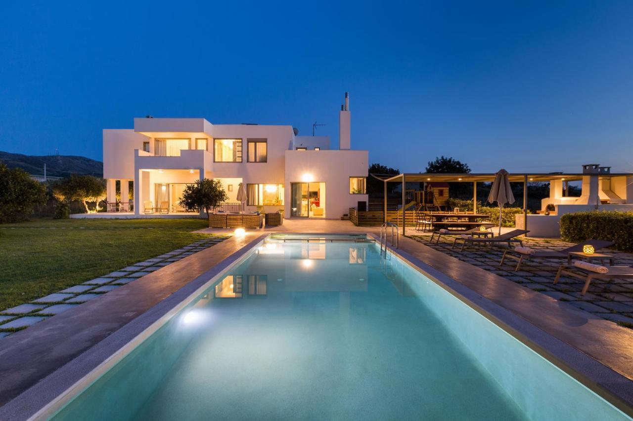 Lux Villa Mia With Heated Pool, 2Km To Beach & Childrens Area! Mikró Metóhi Kültér fotó